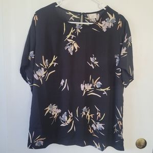 A New Day Floral Short Sleeve blouse Sz XXL